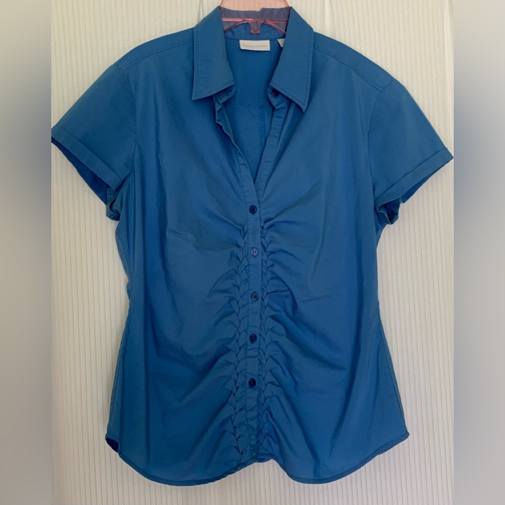 New York & Company Blue Short Sleeve Button up Blouse Collared Size Large